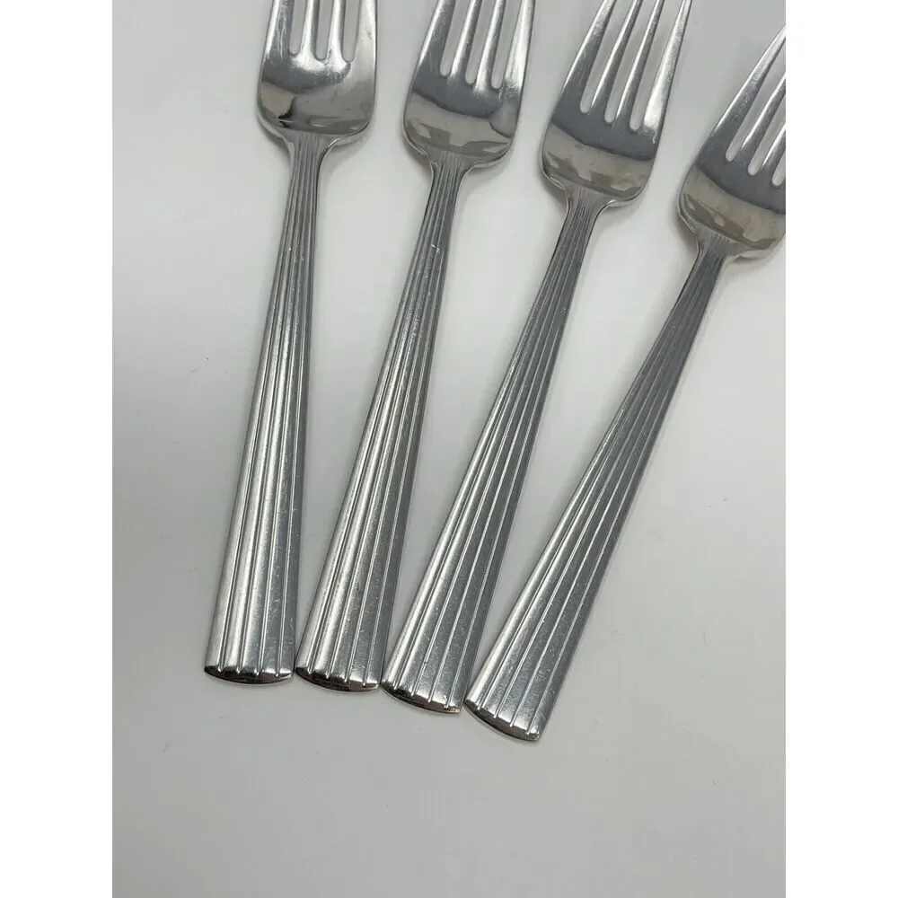 Reed & Barton Berkeley 18/10 Stainless Flatware Salad Fork 7” Set Of 4
